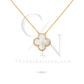 Van Cleef & Arpels Clover Pendant