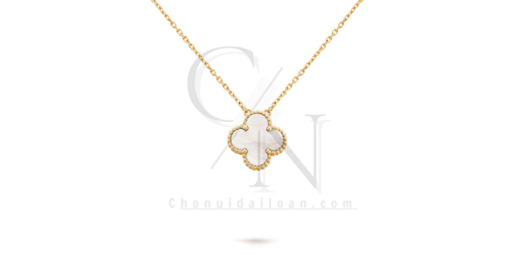 Van Cleef & Arpels Clover Pendant